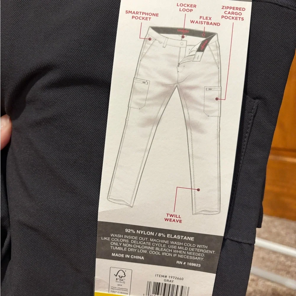 Wrangler Gray Cargo Pants with Zippered Pockets B2 - Picture 4 of 5